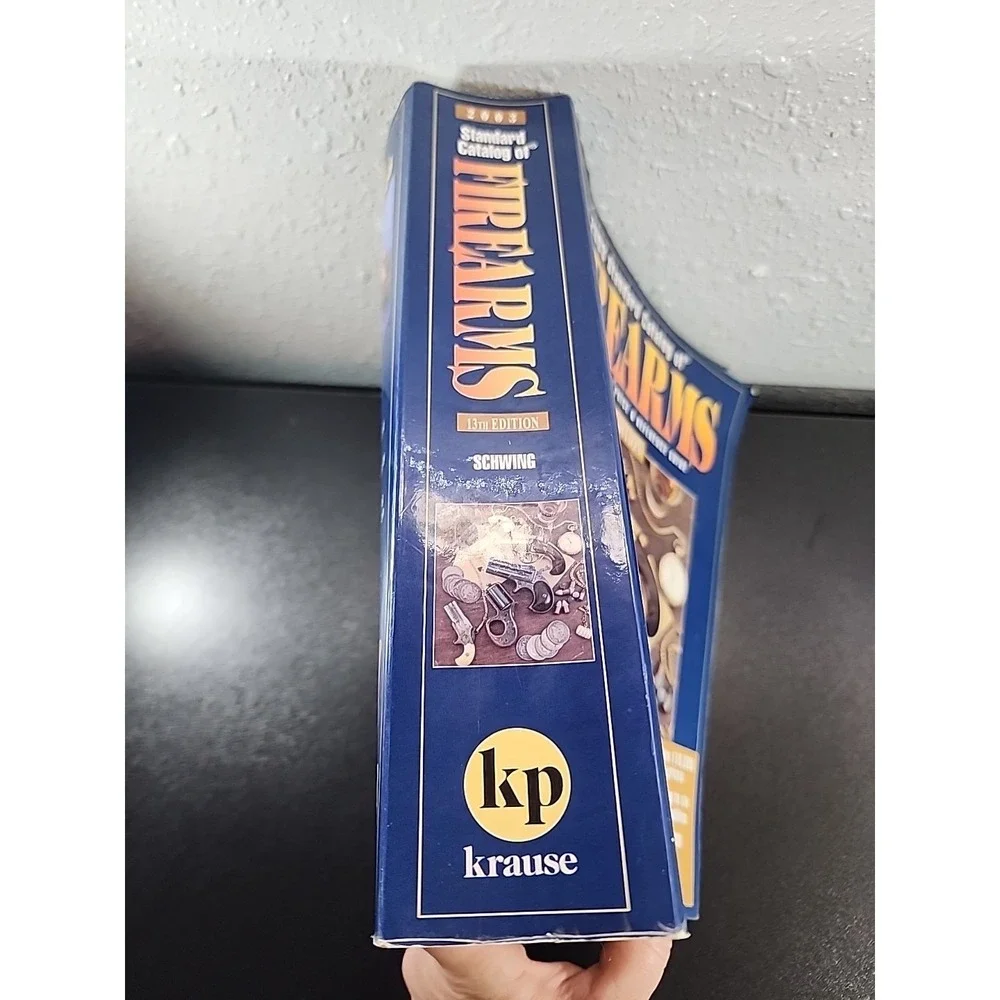 2003 Standard Catalog of‎ Firearms 13th Edition Ned Schwing SC